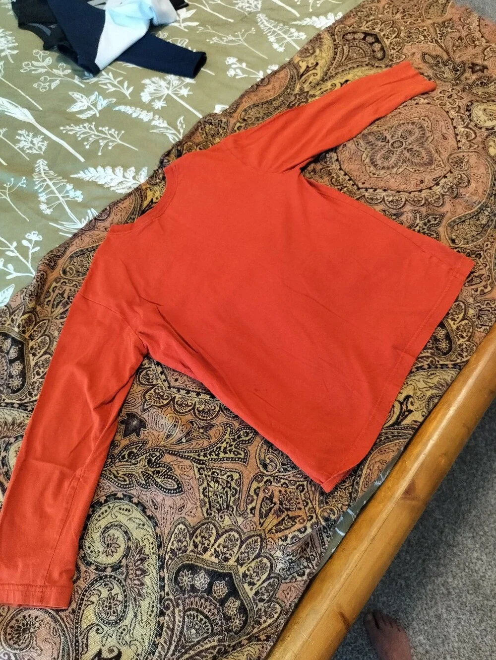 The Children’s Place Boys Orange Guitar Graphic Long Sleeve Tee Size L 10/12